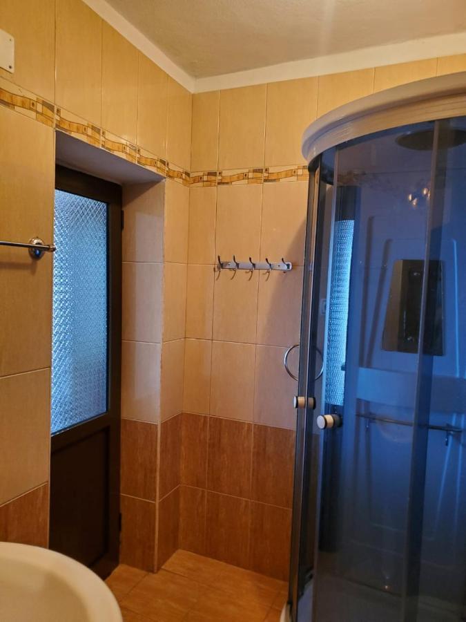 Lake Ohrid Guesthouse "Villa Valentina" Πόγραδετς Εξωτερικό φωτογραφία