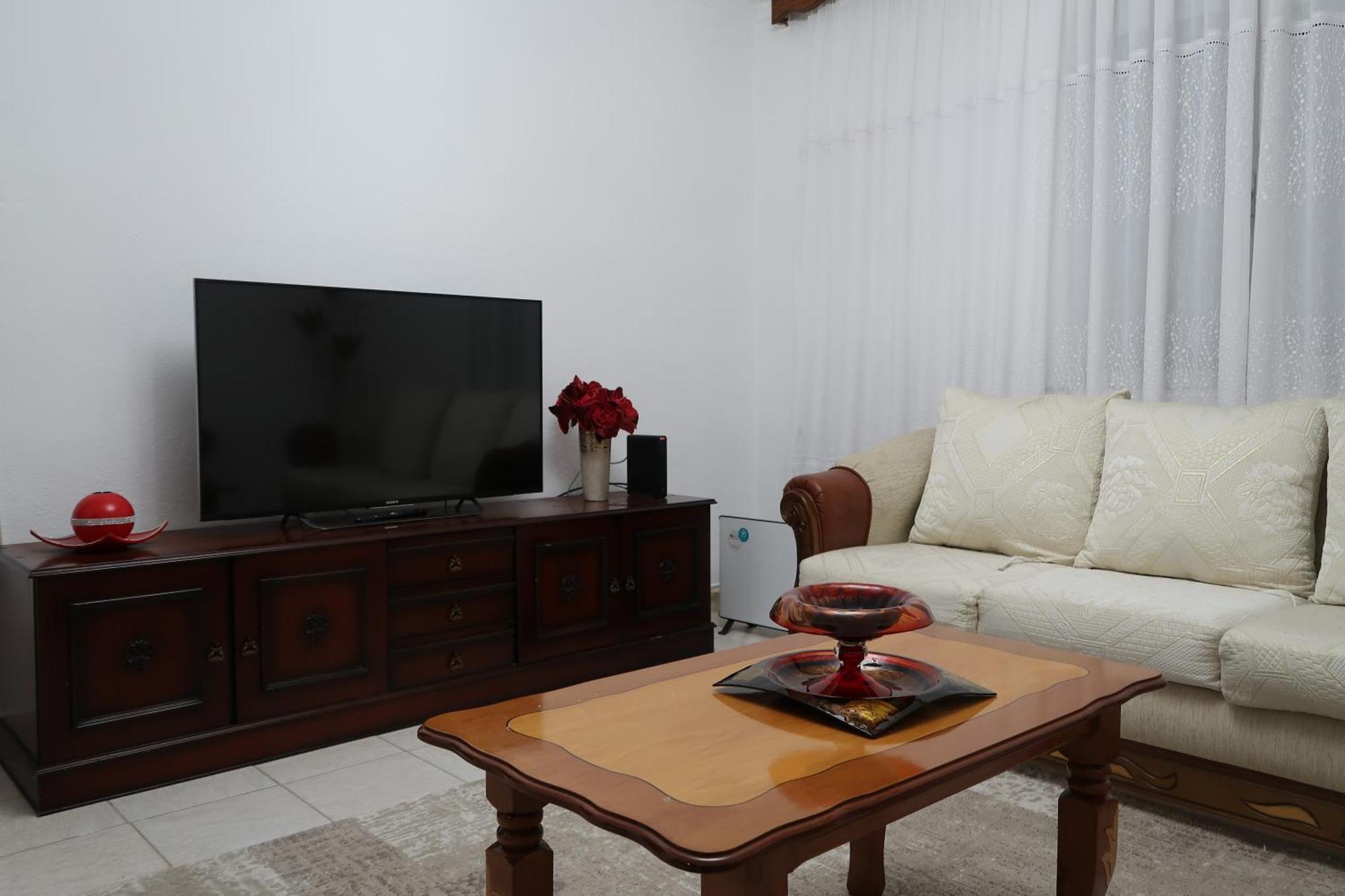 Lake Ohrid Guesthouse "Villa Valentina" Πόγραδετς Εξωτερικό φωτογραφία